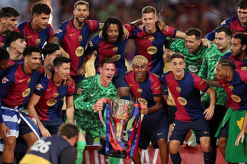 士赛果揭晓 士赛果揭晓